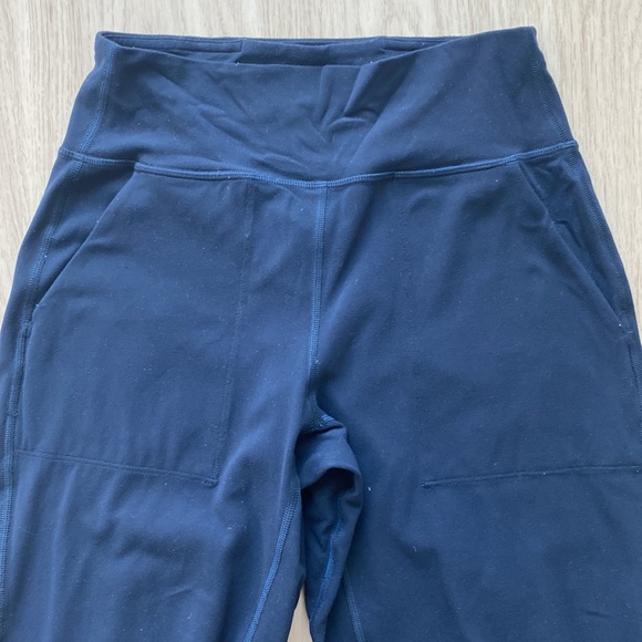 Lululemon - Align™ High-Rise Jogger
Full Length Navy - Picture 5 of 7